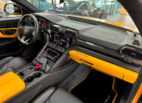 Mats de carro para Lamborghini Urus pretos sob medida com borda amarela