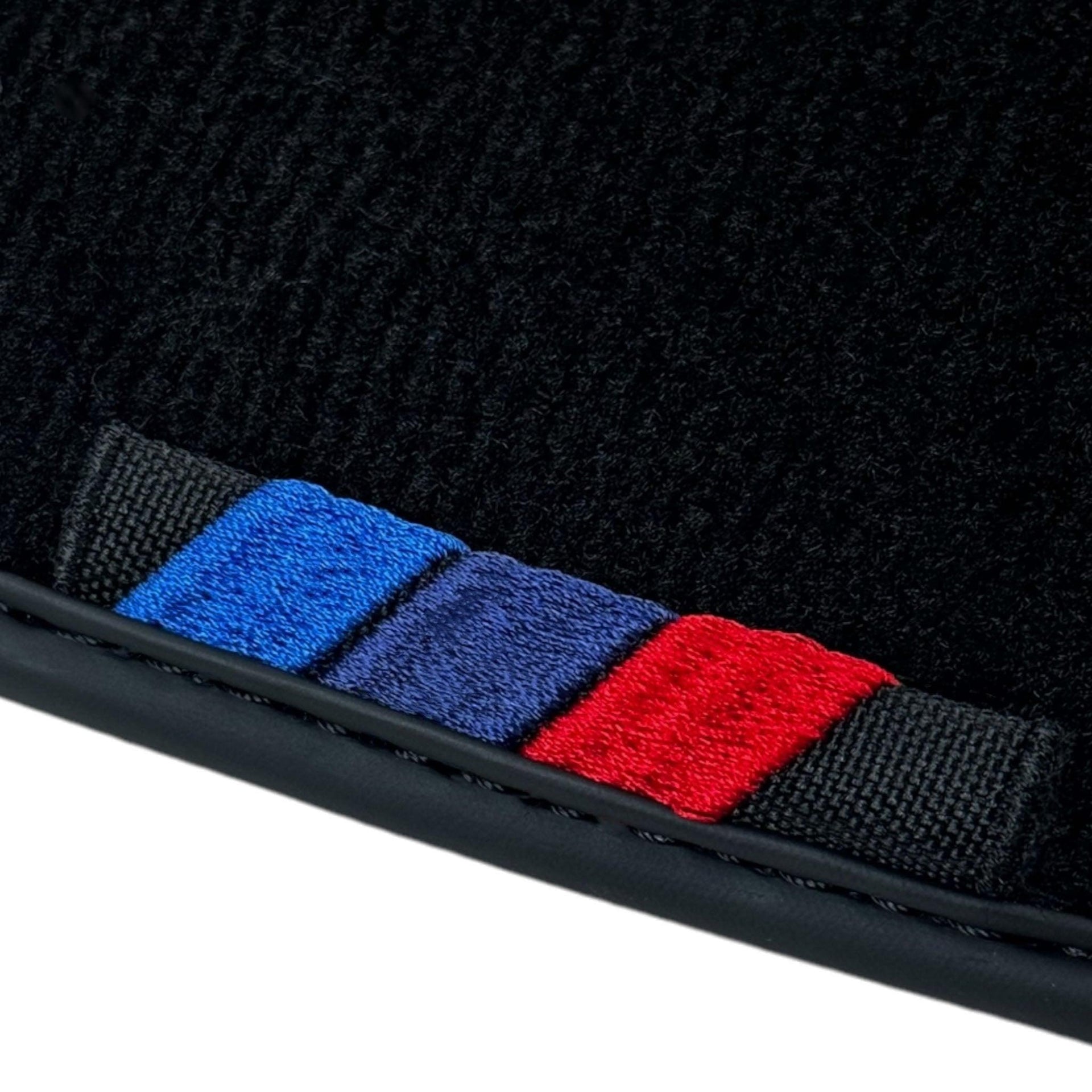 Black Floor Mats For BMW X5 Series F15 | Black Trim - AutoWin