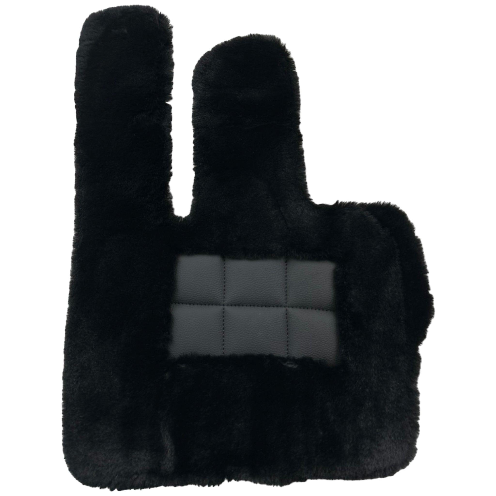 Black Sheepskin Floor Mats For Mercedes Benz C-Class S204 Estate (2007-2014) | ER56 Design - AutoWin
